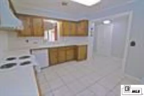 2113 Valencia Ave, Monroe, LA 71201 photo 9