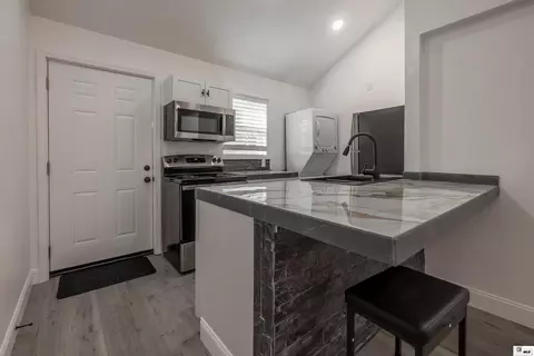 Kitchen - 114 E Louisiana Ave #1, Ruston, LA 71270 photo 2 of 2