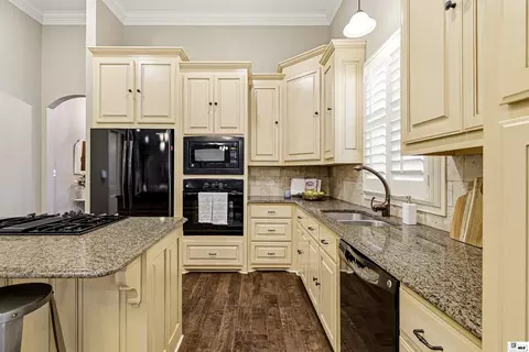 Kitchen - 1908 Bienville Dr, Monroe, LA 71201 photo 1 of 3