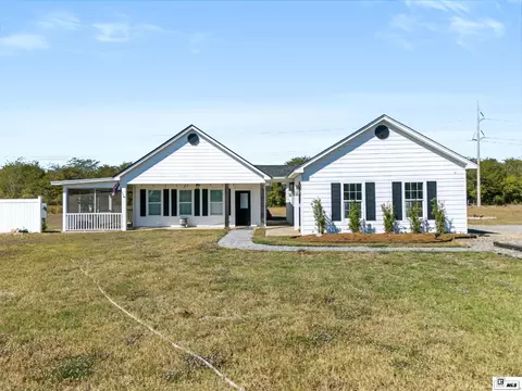 7471 Bayou Dr, Sterlington, LA 71280