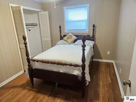 Bedroom - 307 Ingleside Dr, Monroe, LA 71203 photo 2 of 4