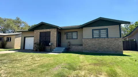 5019 S Bonham Street Amarillo Tx 79110 St, Amarillo, TX 79110 photo 1