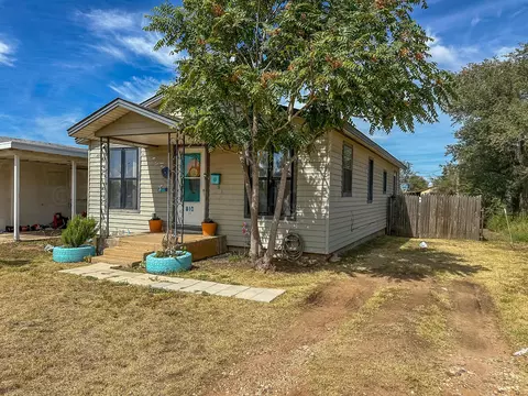 810 Jackson Street Borger Tx 79007 St, Borger, TX 79007 photo 1