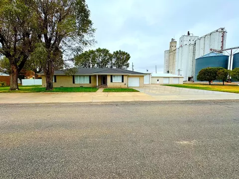 10 S Denton Street Booker Tx 79005 St, Booker, TX 79005 photo 1