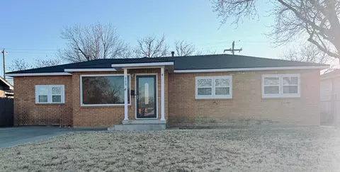 913 E 8th Street Dumas Tx 79029 St, Dumas, TX 79029