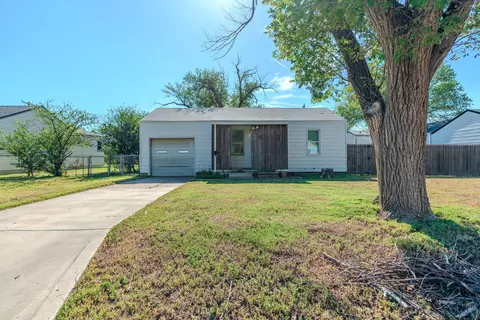 4113 S Lipscomb Street Amarillo Tx 79110 St, Amarillo, TX 79110 photo 1