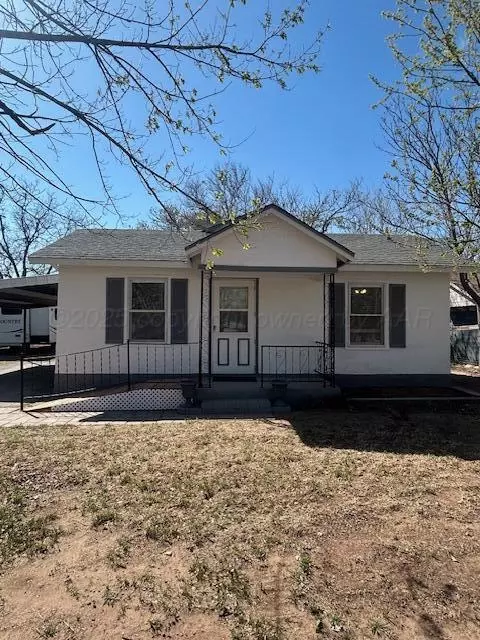 810 S Sweetwater Street Wheeler Tx 79096 St, Wheeler, TX 79096