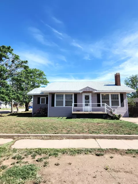 1106 W 10th Plainview Tx 79072, Plainview, TX 79072 photo 1