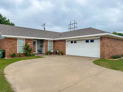 138 Fairview Street Borger Tx 79007 St, Borger, TX 79007 photo 1