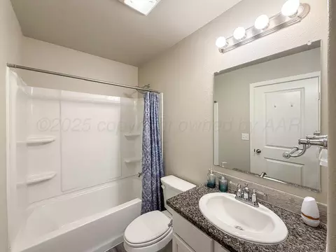 Bath - 5012 Locker Street Amarillo Tx 79118-0044 St, Amarillo, TX 79118 photo 1 of 5