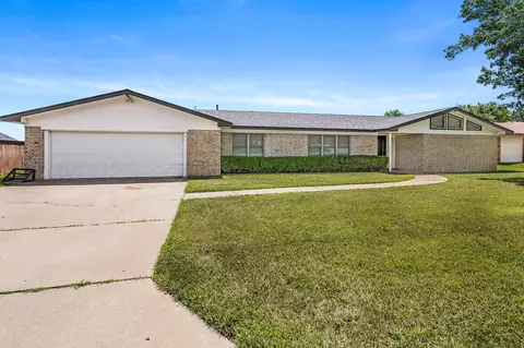 1934 Holly Lane Pampa Tx 79065 Ln, Pampa, TX 79065