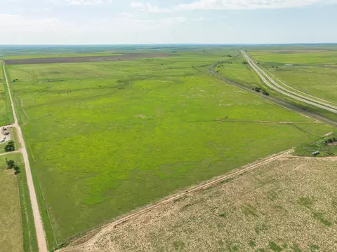 Boomer Place Hotel Rd & Cr 22, Claude, TX 79019