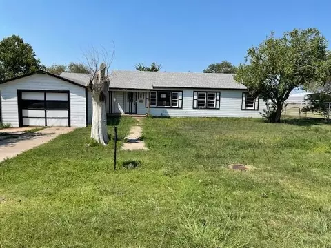 326 W Studebaker Avenue Amarillo Tx 79108-5129 Ave, Amarillo, TX 79108