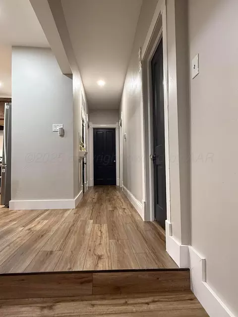 Entry Way - 409 Franklin Avenue Panhandle Tx 79068-1892 Ave, Panhandle, TX 79068 photo 10 of 10