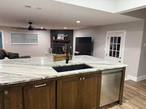 Kitchen - 409 Franklin Avenue Panhandle Tx 79068-1892 Ave, Panhandle, TX 79068 photo 7 of 10