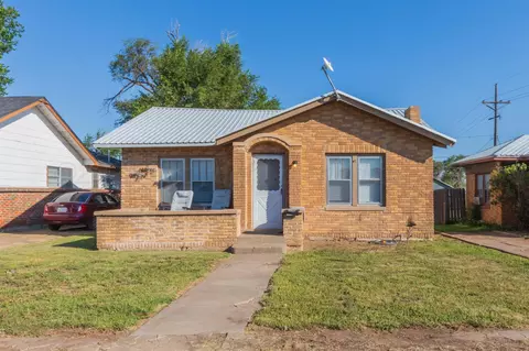 1129 E Francis Avenue Pampa Tx 79065 Ave, Pampa, TX 79065