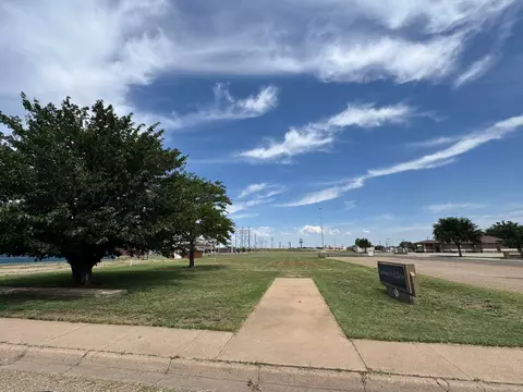 1822 S Manhattan Street Amarillo Tx 79103-4118 St, Amarillo, TX 79103 photo 1