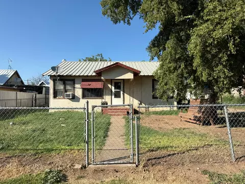 211 E 5th Clarendon Tx 79226, Clarendon, TX 79226