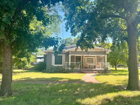 920 Montgomery Street Memphis Tx 79245 St, Memphis, TX 79245