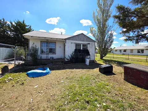 1200 E Kingsmill Avenue Pampa Tx 79065 Ave, Pampa, TX 79065