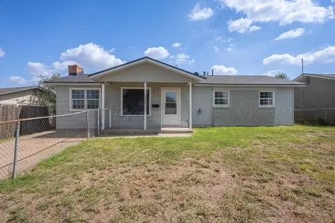 2406 N Wilson Street Amarillo Tx 79107-6417 St, Amarillo, TX 79107