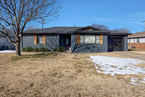4814 S Austin Street Amarillo Tx 79110-3220 St, Amarillo, TX 79110 photo 1