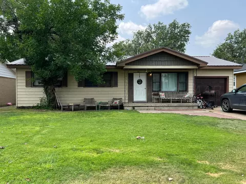 2102 Indiana Drive Perryton Tx 79070 Dr, Perryton, TX 79070