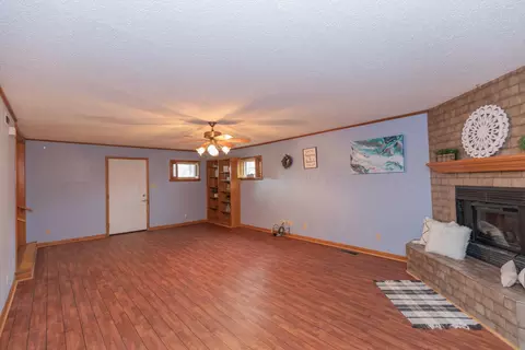 Living - 2117 Eagle Lane Amarillo Tx 79118-8503 Ln, Amarillo, TX 79118 photo 4 of 9