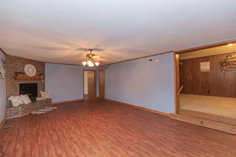 Living - 2117 Eagle Lane Amarillo Tx 79118-8503 Ln, Amarillo, TX 79118 photo 2 of 9