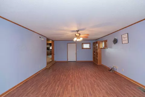 Living - 2117 Eagle Lane Amarillo Tx 79118-8503 Ln, Amarillo, TX 79118 photo 3 of 9