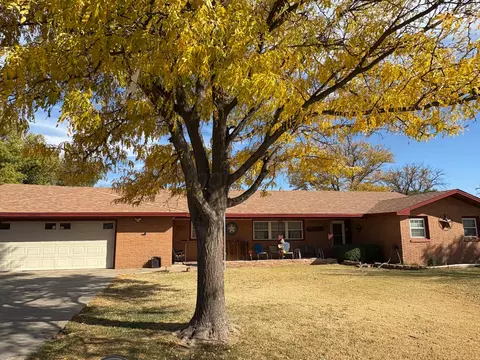 130 Ave C Hereford Tx 79045, Hereford, TX 79045