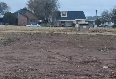 1423 NW 11th Avenue Amarillo Tx 79107 Ave, Amarillo, TX 79107