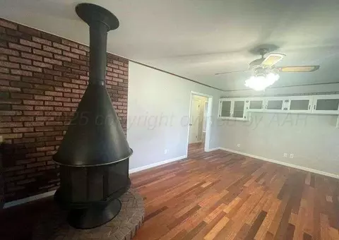 Living - 1401 Maple Panhandle Tx 79068, Panhandle, TX 79068 photo 4 of 6