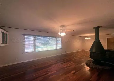 Living - 1401 Maple Panhandle Tx 79068, Panhandle, TX 79068 photo 2 of 6