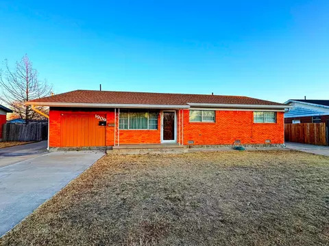 1909 Eton Drive Perryton Tx 79070 Dr, Perryton, TX 79070
