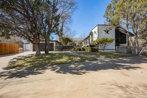153 N Timbercreek Circle Amarillo Tx 79118-3706 Cir, Amarillo, TX 79118