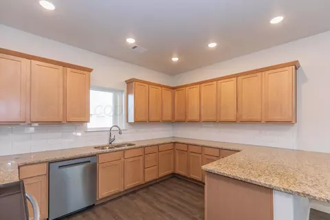 Kitchen - 7601 Beck Drive Amarillo Tx 79119 Dr, Amarillo, TX 79119 photo 3 of 4
