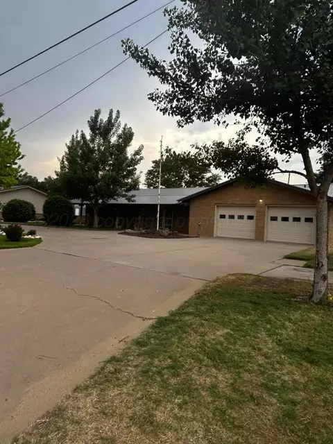 1201 Purnell Avenue Stratford Tx 79084 Ave, Stratford, TX 79084