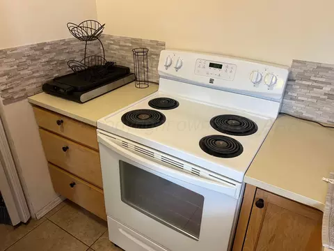 Kitchen - 823 Latimer Street Borger Tx 79007 St, Borger, TX 79007 photo 3 of 3