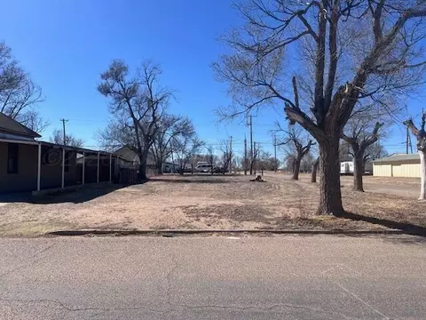 502 Olive Avenue Dalhart Tx 79022 Ave, Dalhart, TX 79022