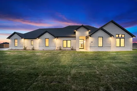 9800 Copper Creek Drive Amarillo Tx 79119-8141 Dr, Amarillo, TX 79119