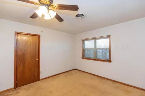 Bedroom - 1221 E Studebaker Avenue Amarillo Tx 79108-5335 Ave, Amarillo, TX 79108 photo 2 of 9