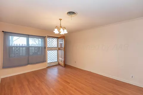 Living - 1221 E Studebaker Avenue Amarillo Tx 79108-5335 Ave, Amarillo, TX 79108 photo 2 of 6