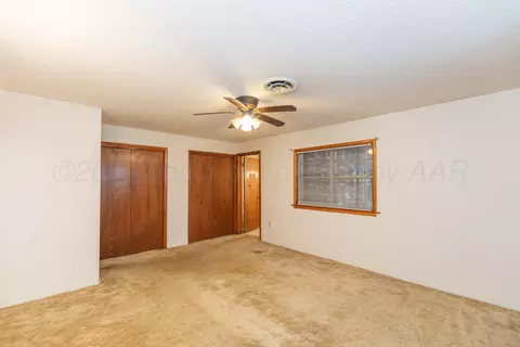 Bedroom - 1221 E Studebaker Avenue Amarillo Tx 79108-5335 Ave, Amarillo, TX 79108 photo 5 of 9