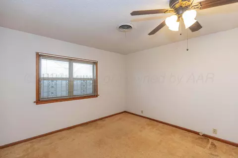 Bedroom - 1221 E Studebaker Avenue Amarillo Tx 79108-5335 Ave, Amarillo, TX 79108 photo 7 of 9