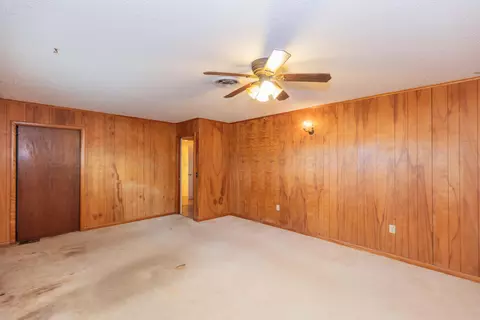 Living - 1221 E Studebaker Avenue Amarillo Tx 79108-5335 Ave, Amarillo, TX 79108 photo 6 of 6