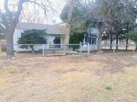 600 Allen Avenue Stinnett Tx 79083 Ave, Stinnett, TX 79083