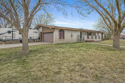 201 Fir Street Hereford Tx 79045 St, Hereford, TX 79045