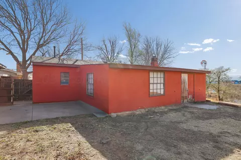 Exterior - 112 E Cactus Street Amarillo Tx 79108-2202 St, Amarillo, TX 79108 photo 2 of 2