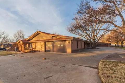 901 W Second Street Claude Tx 79019 St, Claude, TX 79019
